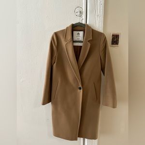Aritzia Babaton - Stedman Coat